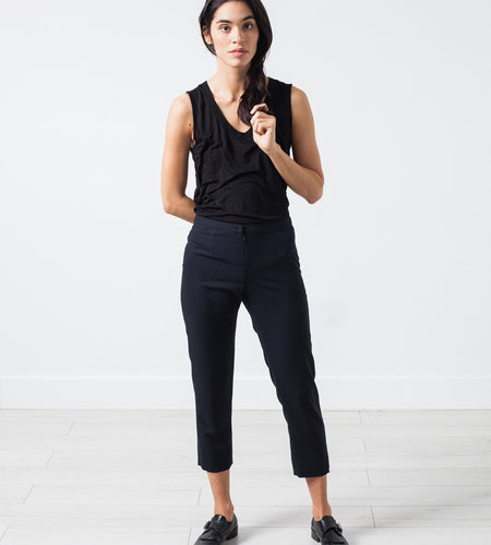 Wool Cropped Pant in Navy