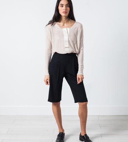 Woven Shorts in Black