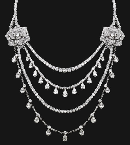 18k Fluid Lines Necklace