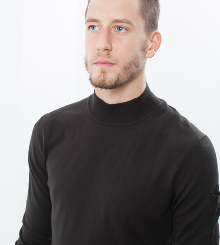 Merino Knit Turtleneck in Cavern