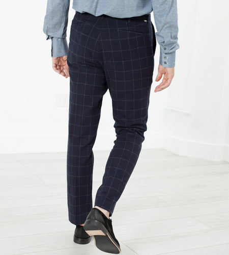 Egon Pant in Check
