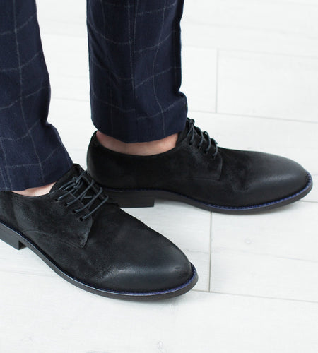 Sassolo Oxford in Black
