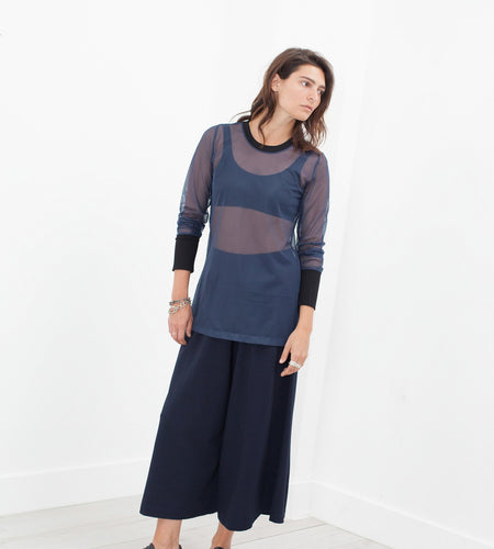 Cuffed Mesh Tee in Navy/Black