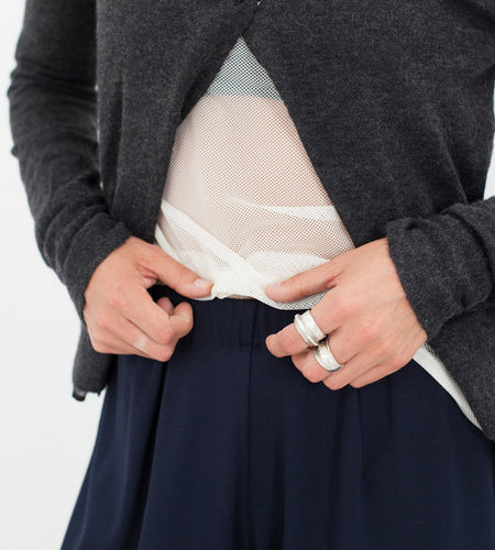 Cuffed Mesh Tee in Cream/Black