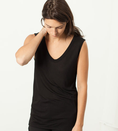 Millenium Tank in Black