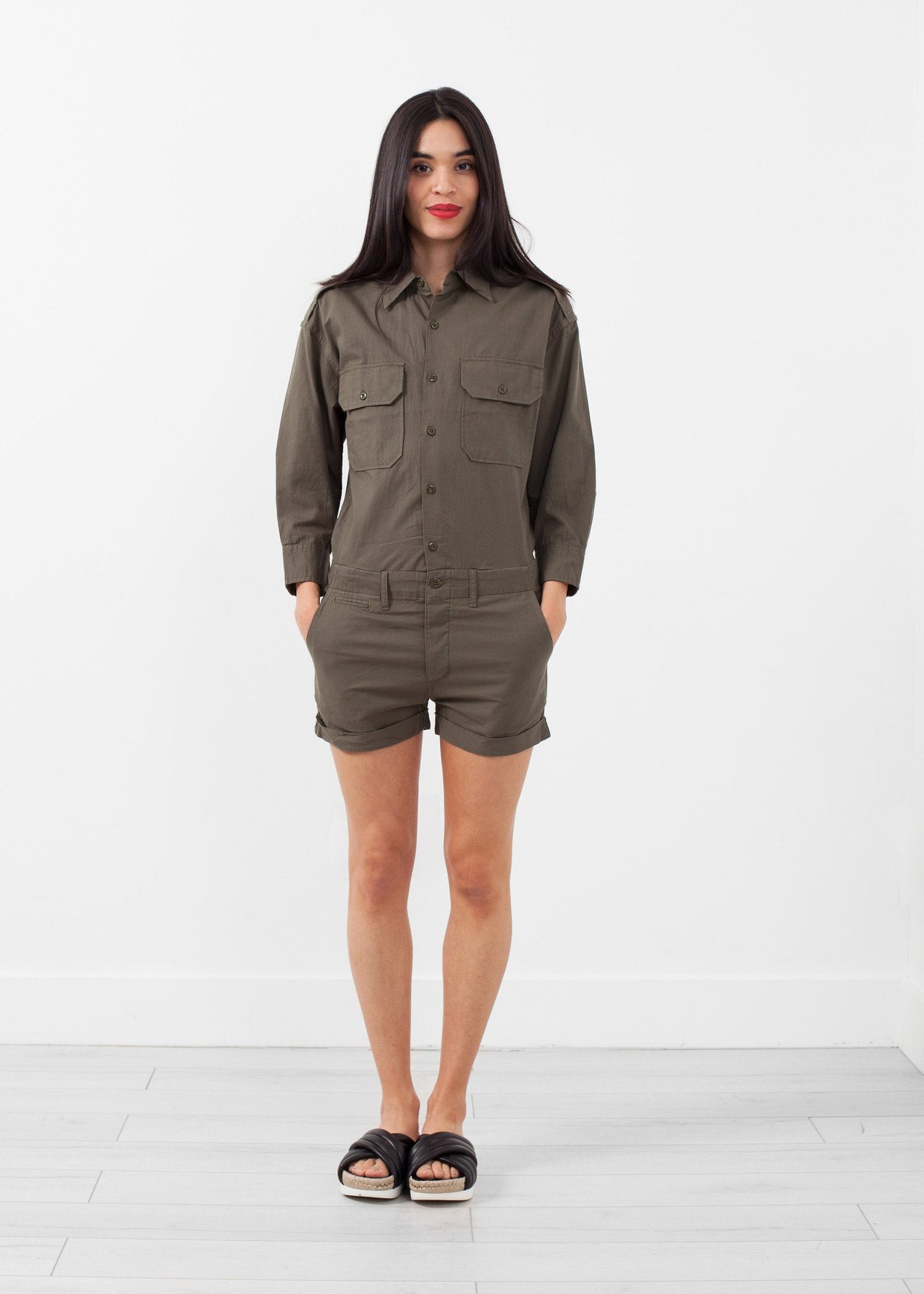 Officers Jumper The Officers Jumper presents a feminine army casual.Double breasted exterior flap pockets and side angled pockets at front