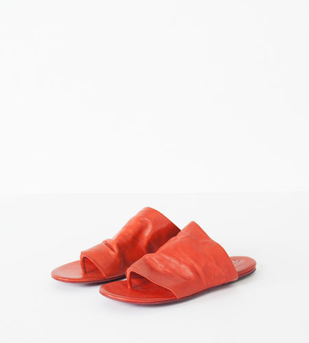 Arsella Sandal in Red