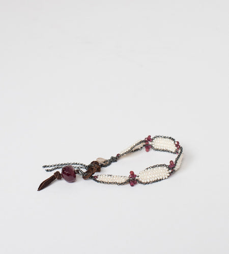 Garnet Bracelet in Frothy Pearl