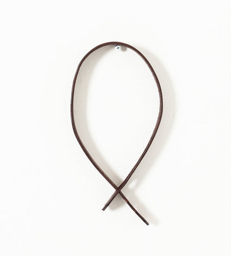 Buckle-less Belt in Brown