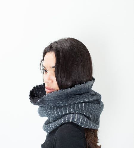 Knit Neck Warmer in Grey